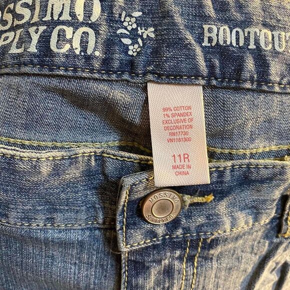 Mossimo Women's Retro low rise bootcut blue Jeans - Picture 3 of 6